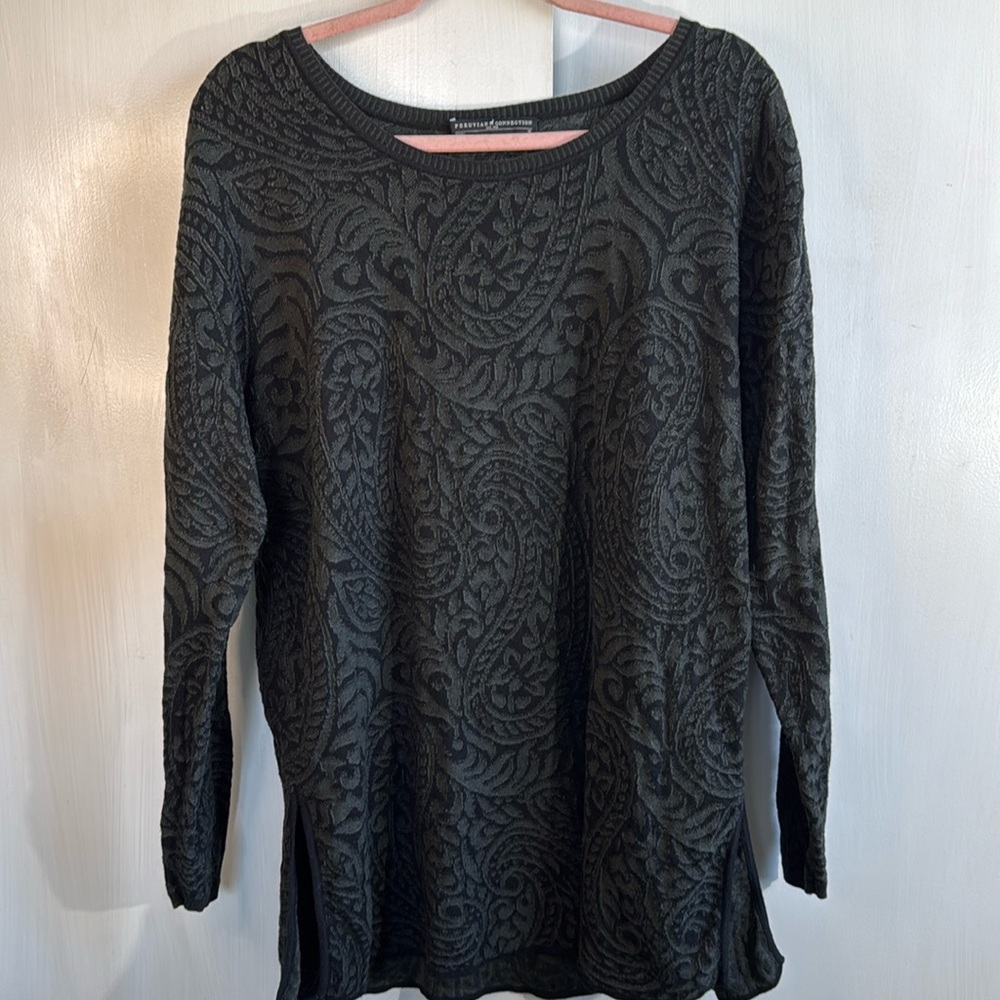 XL 100% Pima Cotton Peruvian Collection Black with Paisley Dark Gray Pattern